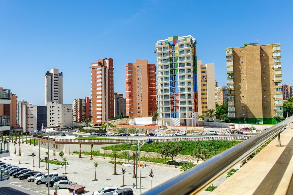 Hotel Carlos I Benidorm Exteriör bild